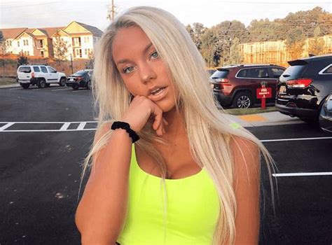 bunnington|Jessy Bunny Wiki, Age, Height, Net Worth, Boyfriend, Dating